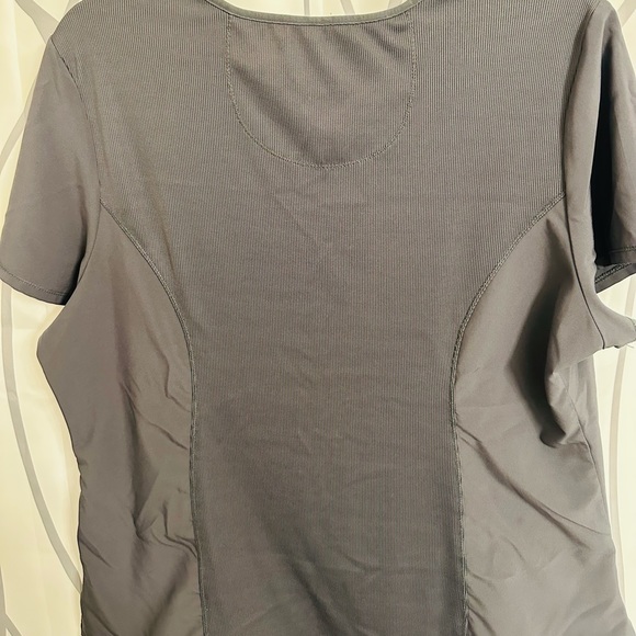 Cherokee Infinity Scrub Top (Sizes XL & 2XL available) - Picture 6 of 6